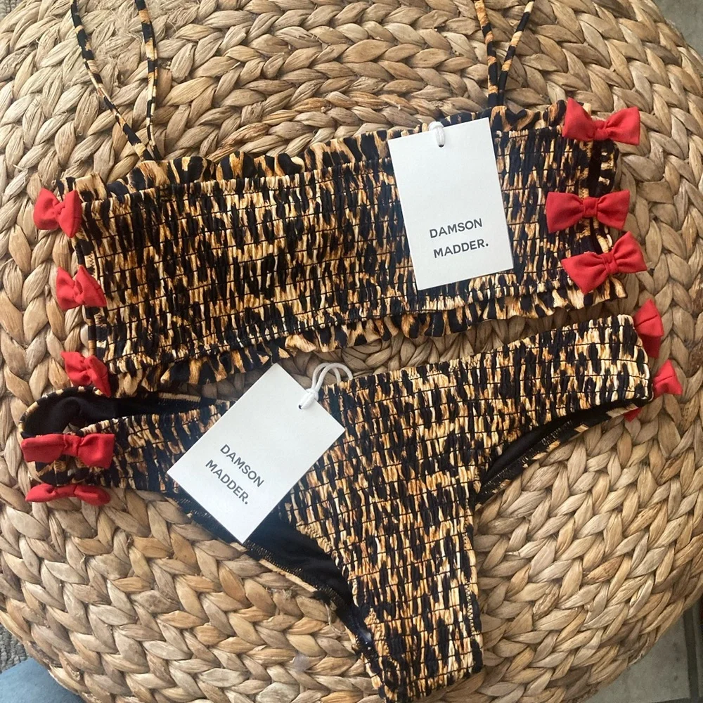 Damson Madder Leo Bikini with Red Bow Details NWT - Picture 2 of 4